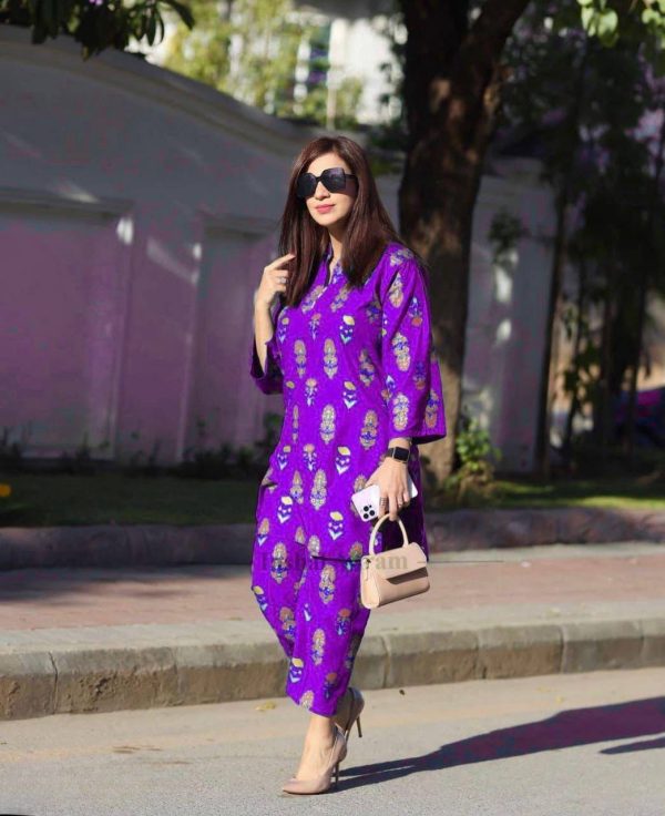 2 Pcs Womens Stitched Linen Printed Suit